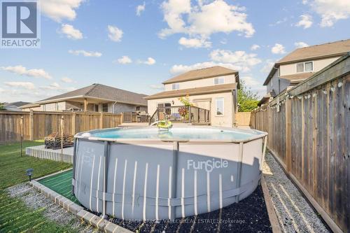 9 Peach Tree Boulevard, St. Thomas, ON - Outdoor With Above Ground Pool