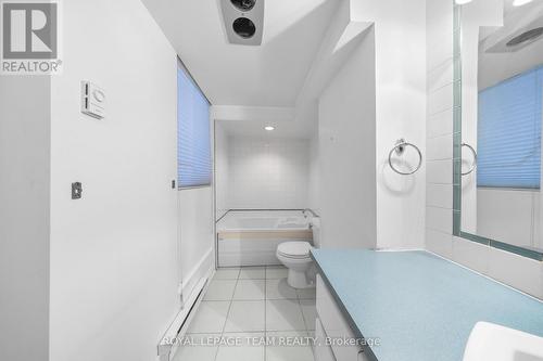 231 Daly Avenue, Ottawa, ON - Indoor Photo Showing Bathroom