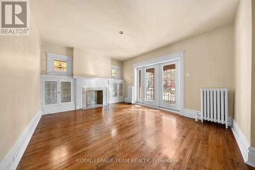 231 Daly Avenue, Ottawa, ON - Indoor With Fireplace