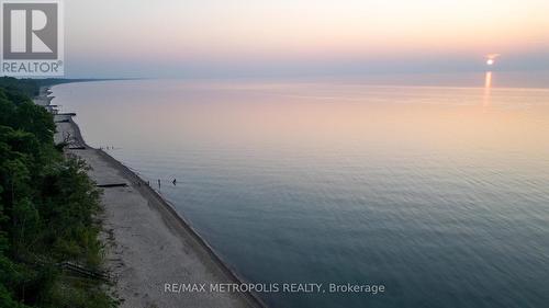 7015 Blue Coast Heights, Plympton-Wyoming, ON 