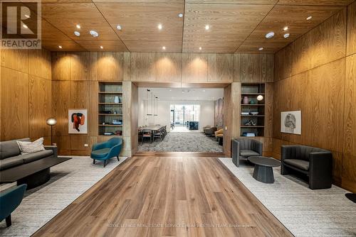 Ph 03 - 1414 Bayview Avenue, Toronto, ON - Indoor Photo Showing Other Room