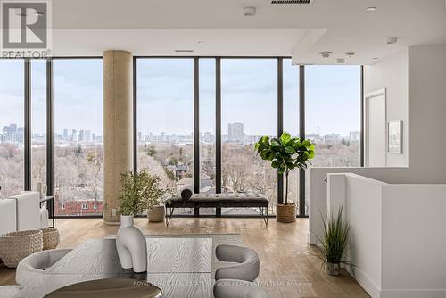 Ph 03 - 1414 Bayview Avenue, Toronto, ON - Indoor