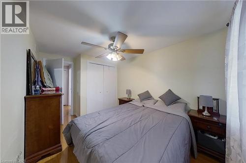 233 Benesfort Crescent, Kitchener, ON - Indoor Photo Showing Bedroom