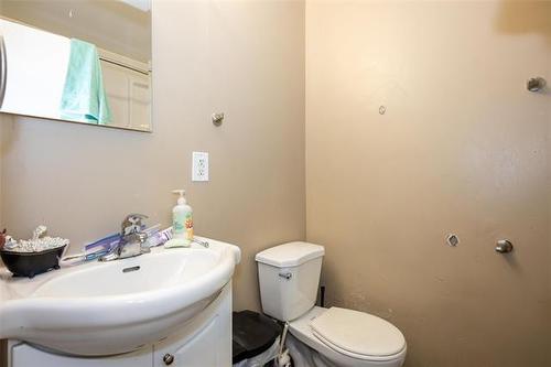 683 Toronto St, Winnipeg, MB 