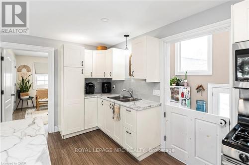 353 Inman Road, Haldimand (Dunnville), ON - Indoor Photo Showing Kitchen With Double Sink