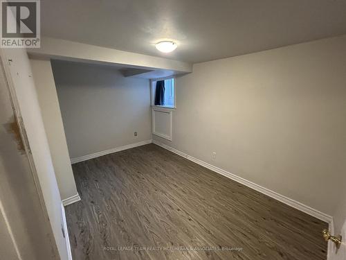 90 Queen Elizabeth Drive, Ottawa, ON - Indoor Photo Showing Other Room