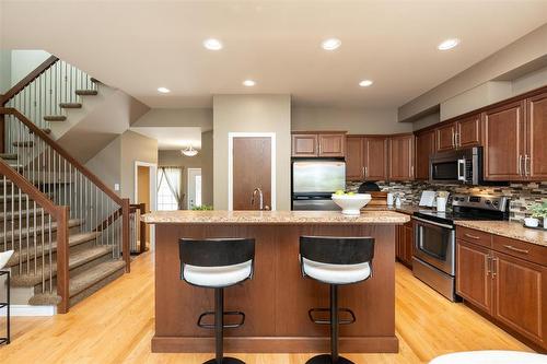 29 99 Keslar Road, Winnipeg, MB - Indoor Photo Showing Kitchen With Upgraded Kitchen