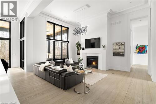 153 Heritage Lake Drive, Puslinch, ON - Indoor Photo Showing Living Room With Fireplace