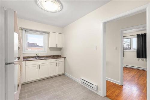 1074 Burrows Ave, Winnipeg, MB 