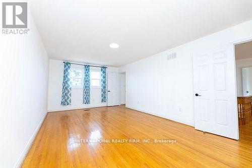 17 Southview Drive, Vaughan, ON - Indoor Photo Showing Other Room