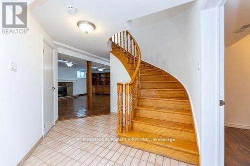 17 Southview Drive, Vaughan, ON - Indoor Photo Showing Other Room