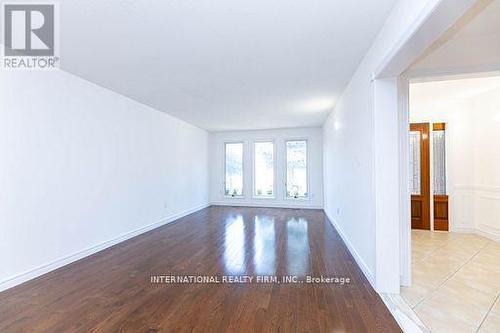 17 Southview Drive, Vaughan, ON - Indoor Photo Showing Other Room