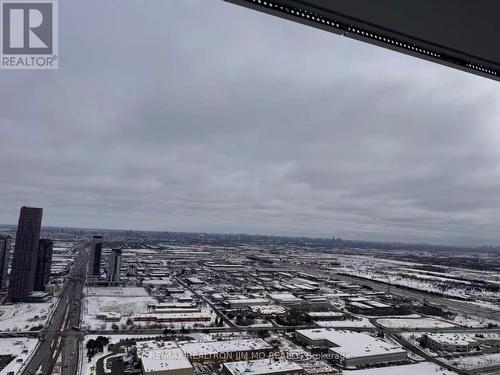 5806 - 8 Interchange Way, Vaughan, ON - Outdoor With View