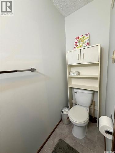 111 Graham Place, Medstead, SK - Indoor Photo Showing Bathroom