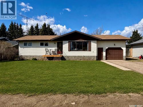 111 Graham Place, Medstead, SK - Outdoor