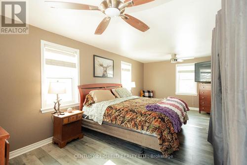 19864 County Rd 17 Road, South Glengarry, ON - Indoor Photo Showing Bedroom