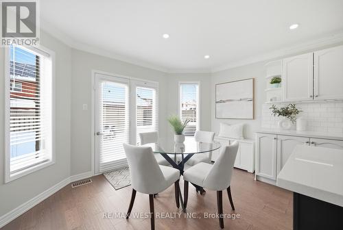 5 Smith Street, New Tecumseth, ON - Indoor Photo Showing Dining Room