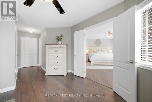 5 Smith Street, New Tecumseth, ON - Indoor Photo Showing Bedroom
