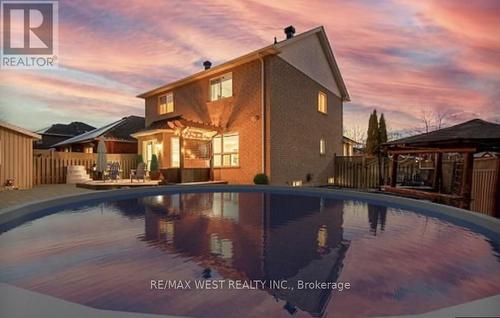 5 Smith Street, New Tecumseth, ON - Outdoor