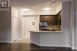 106 - 760 SHEPPARD AVENUE W  Toronto, ON M3H 0B3