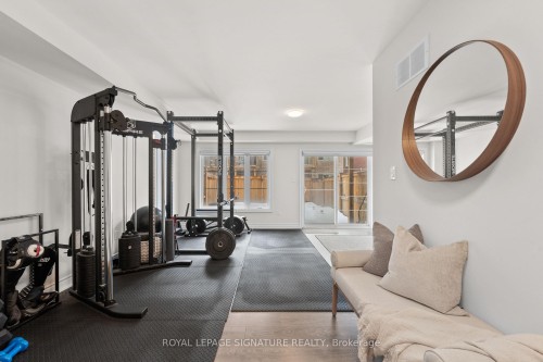 71 Farooq Boulevard, Vaughan, ON - Indoor Photo Showing Gym Room