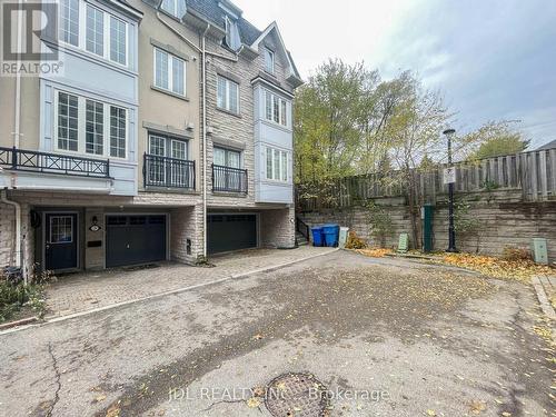 3 Garvin Mews, Toronto, ON - Outdoor