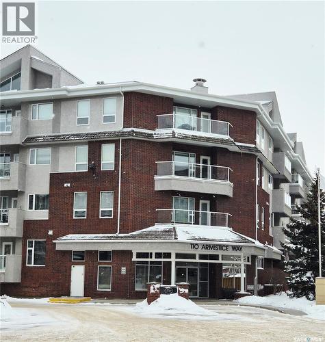 108 110 Armistice Way, Saskatoon, SK - Outdoor With Balcony With Facade