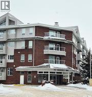 108 110 Armistice WAY  Saskatoon, SK S7J 5L8