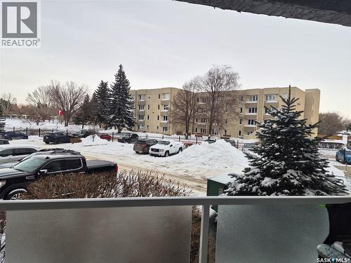 108 110 Armistice Way, Saskatoon, SK - Outdoor