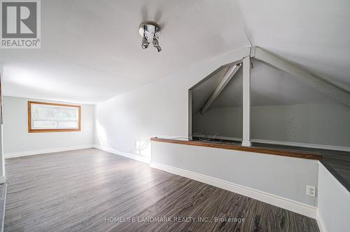 21654 Warden Avenue, East Gwillimbury, ON - Indoor Photo Showing Other Room