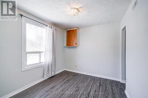 21654 Warden Avenue, East Gwillimbury, ON - Indoor Photo Showing Other Room