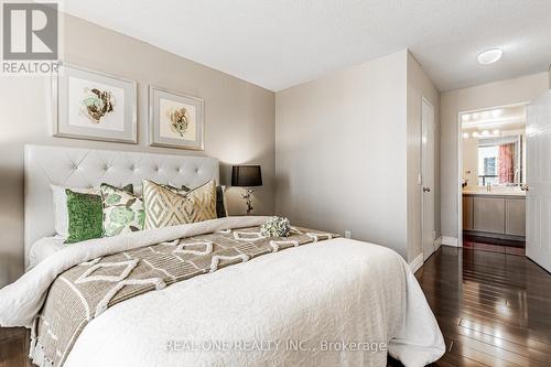 1503 - 238 Doris Avenue, Toronto, ON - Indoor Photo Showing Bedroom