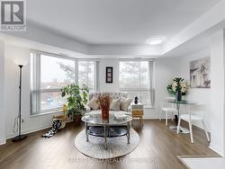 210 - 75 NORMAN BETHUNE AVENUE  Richmond Hill, ON L4B 0B6