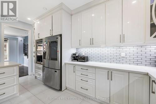 43 Susan Avenue, Brampton, ON - Indoor Photo Showing Kitchen