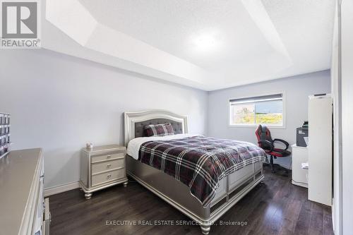 43 Susan Avenue, Brampton, ON - Indoor Photo Showing Bedroom