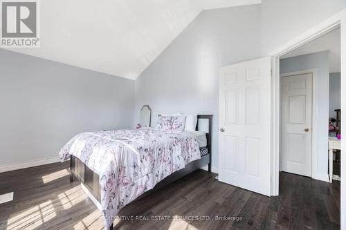 43 Susan Avenue, Brampton, ON - Indoor Photo Showing Bedroom