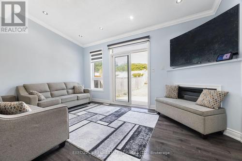 43 Susan Avenue, Brampton, ON - Indoor Photo Showing Living Room