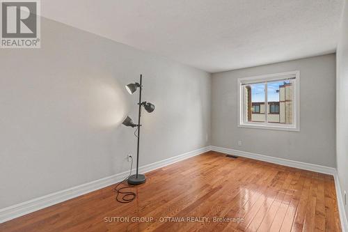 1634 Cheevers Crescent, Ottawa, ON - Indoor Photo Showing Other Room