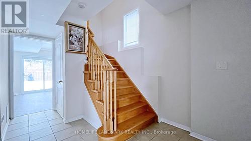 42 - 10 Post Oak Drive, Richmond Hill, ON - Indoor Photo Showing Other Room