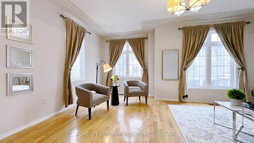 42 - 10 Post Oak Drive, Richmond Hill, ON - Indoor