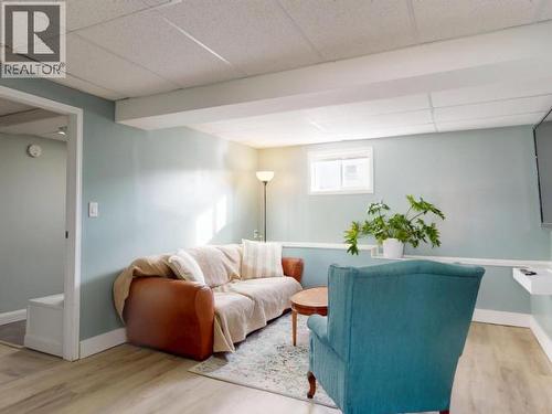 6937 Jasper Street, Powell River, BC - Indoor