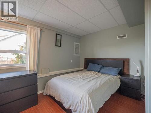 6937 Jasper Street, Powell River, BC - Indoor Photo Showing Bedroom