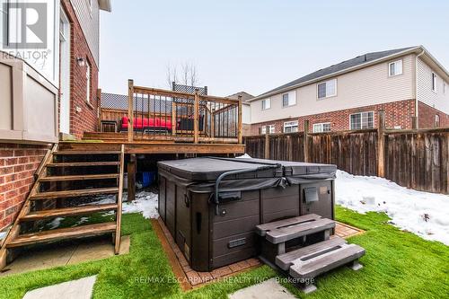 8 Bousfield Court, Hamilton, ON - Outdoor With Exterior