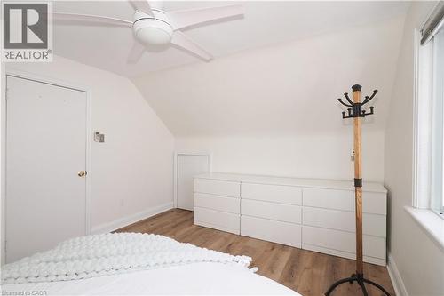 44 Garden Avenue, Kitchener, ON - Indoor Photo Showing Bedroom