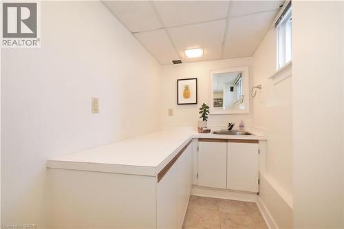 44 Garden Avenue, Kitchener, ON - Indoor