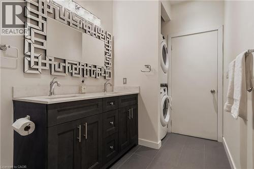 66 Bay Street S Unit# 504, Hamilton, ON - Indoor Photo Showing Laundry Room