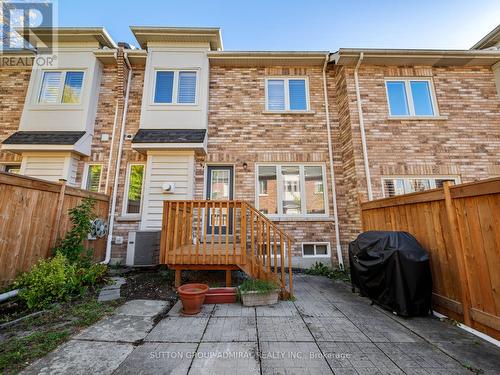 26 - 255 Shaftsbury Avenue, Richmond Hill, ON - Outdoor