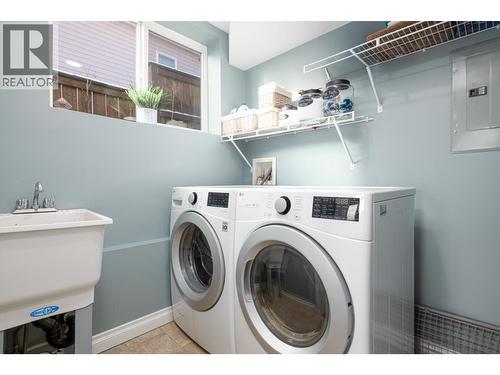 7603 Grayshell Road, Prince George, BC - Indoor Photo Showing Laundry Room