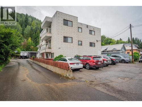 108 Colley Street, Warfield, BC - Outdoor