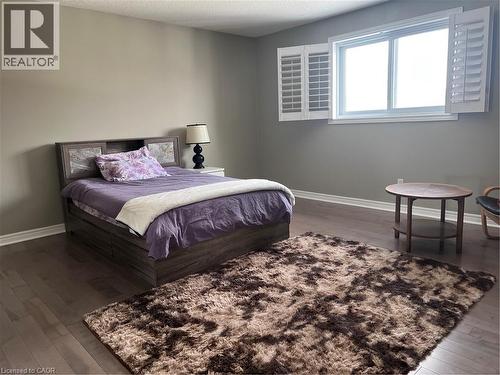 242 Doon Mills Drive, Kitchener, ON - Indoor Photo Showing Bedroom
